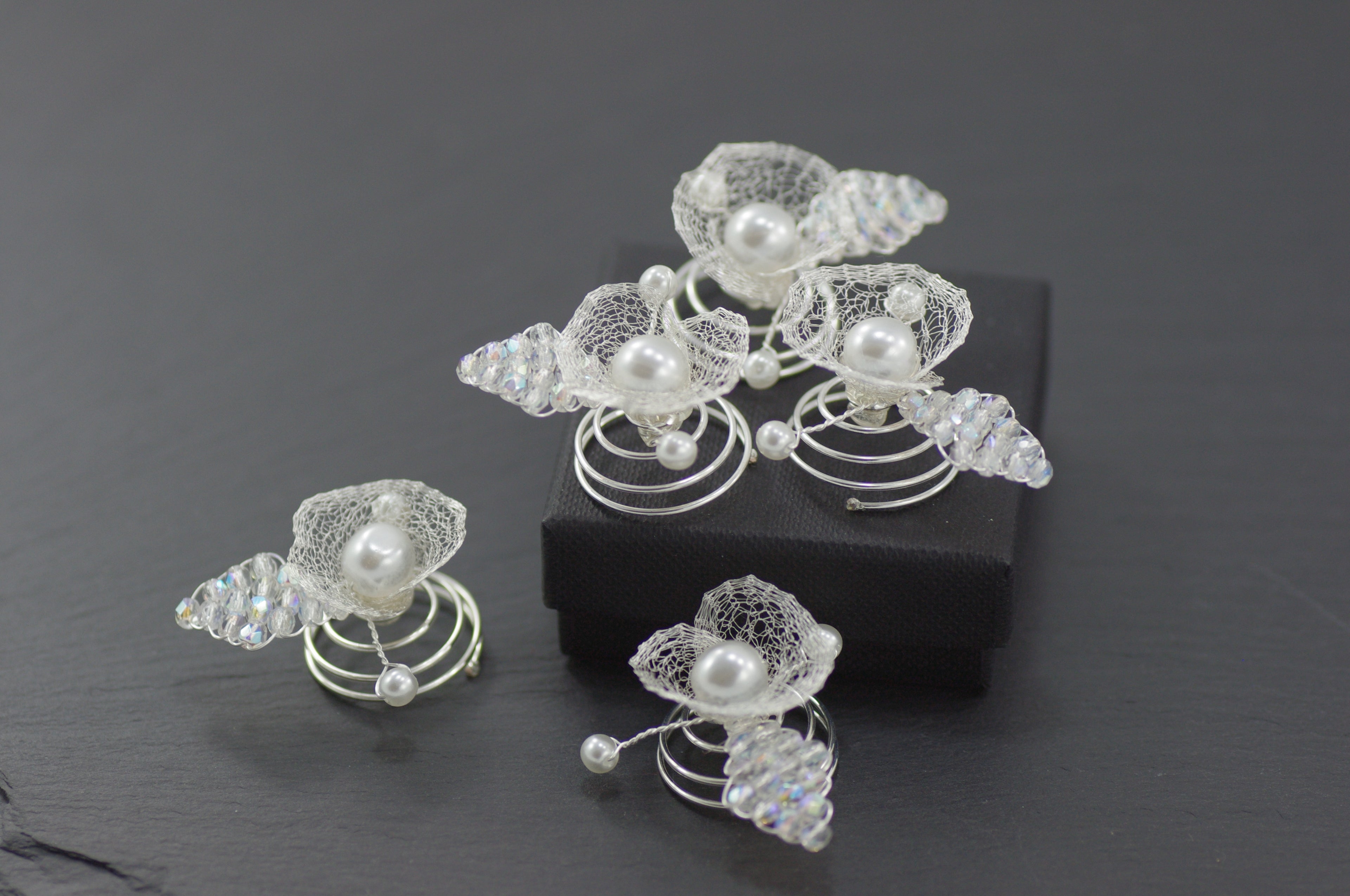 Haarnadeln Gold – Curlies/Haarnadeln mit Perlen in Weiß oder Ivory