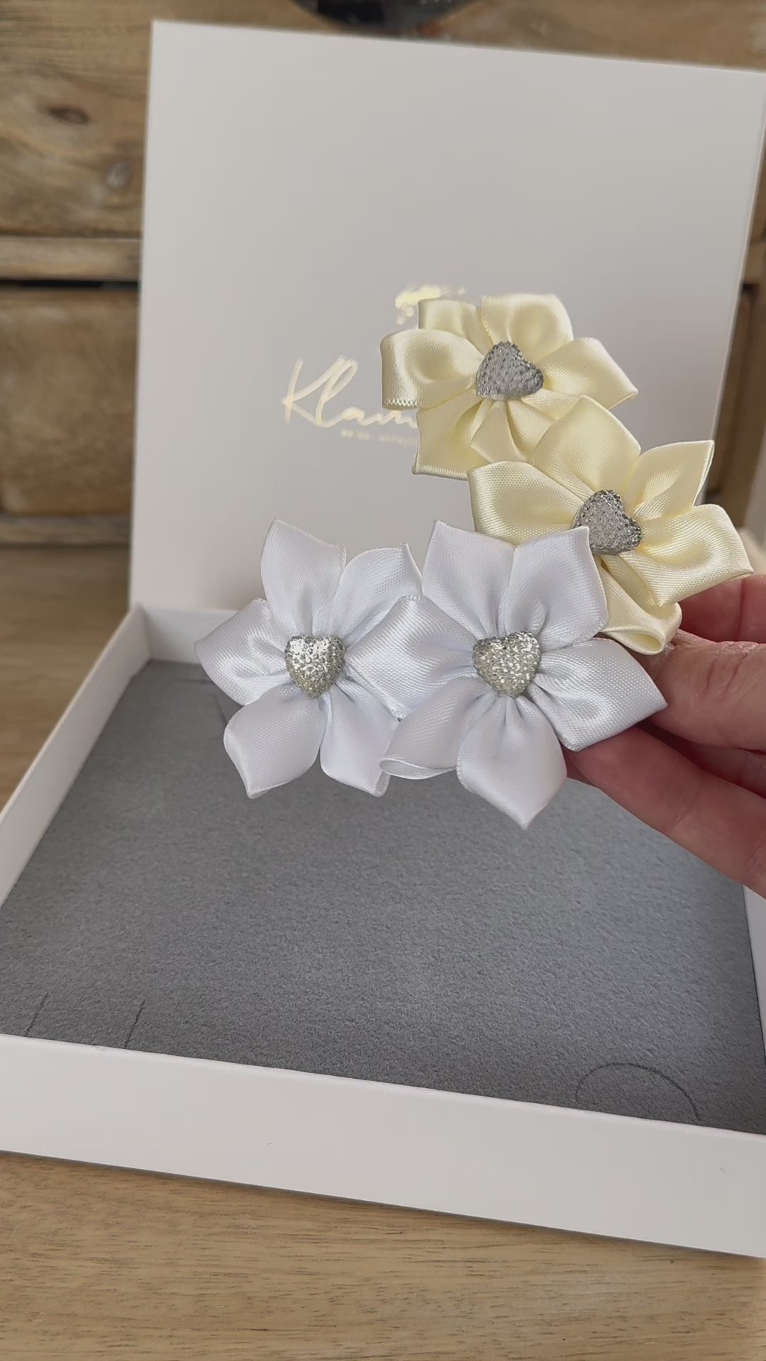 Kommunion Haarschmuck, Haarklammer mit Blumen in weiß oder ivory/creme,Haarklammer Kommunion